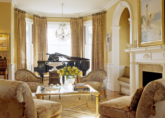 18 Extravagant Living Rooms with Golden Tone Details - luxurious living room, Luxurious, Living room, home design, gold, chich living room