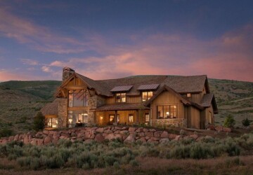 17 Rustic Mountain House Exterior Design Ideas - rustic mountain house, rustic house, mountain house, exterior