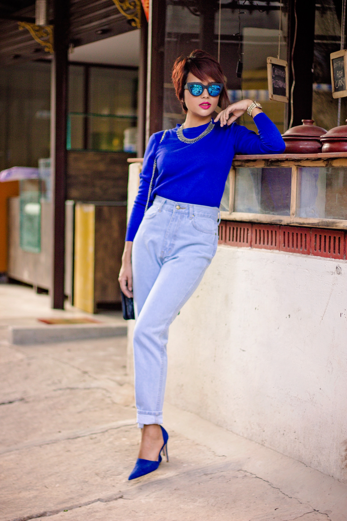 Electric Blue Shoes for Stylish and Chic Look 15 Inspiring Outfit Ideas