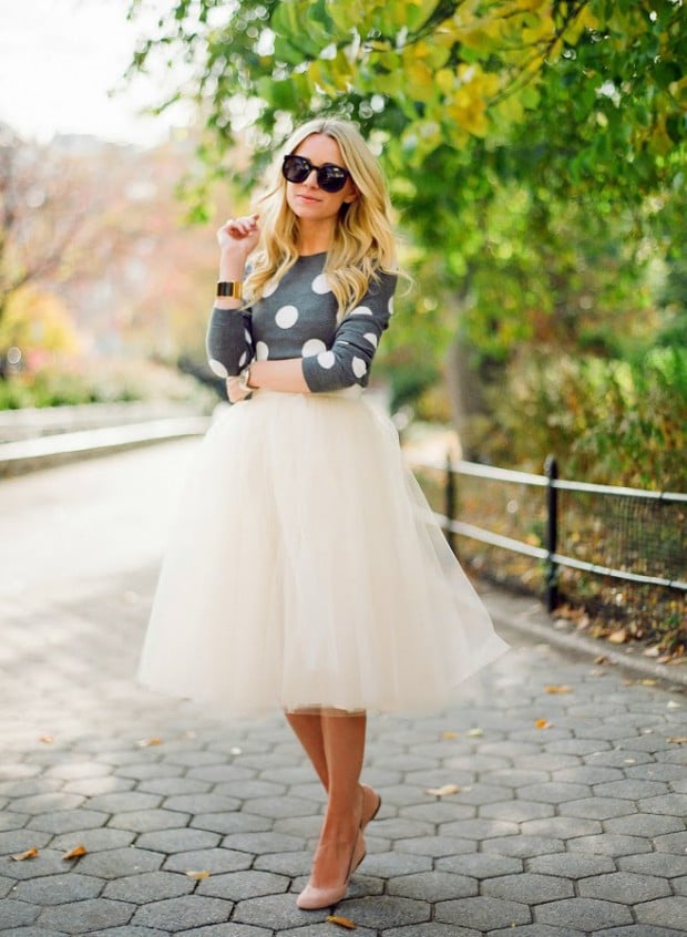 16 Outfit Ideas With White Skirt