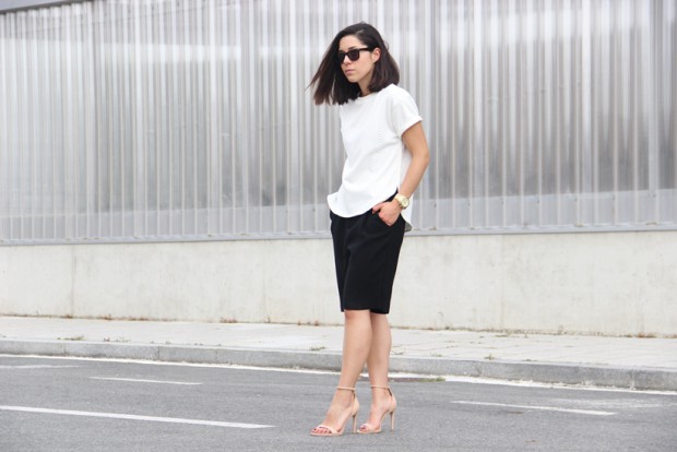 Romalos_blog_Bermudas_sanke_quilted_shirt_nude_heels_1