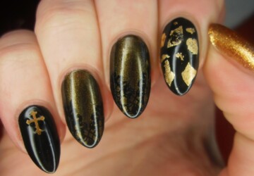 16 Gorgeous Golden Nail art Ideas - nail design, nail art ideas, golden nail art, gold nails