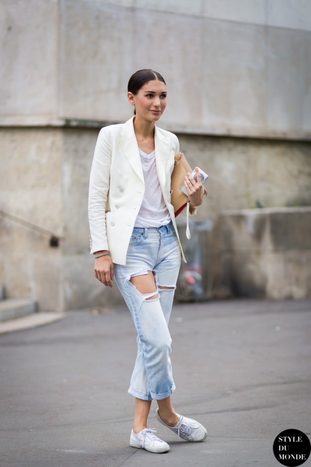 18 Stylish Ways To Wear Baggy Jeans