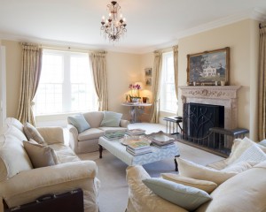 18 Modern Victorian Living Room Ideas