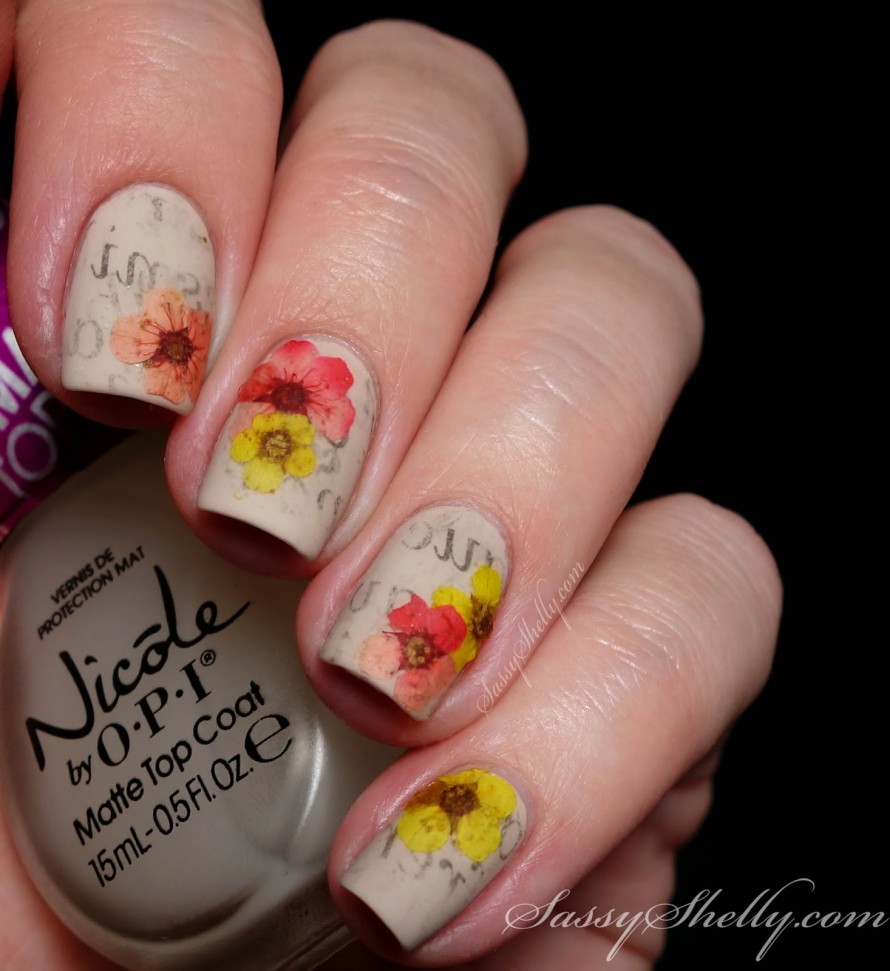 Vintage Inspired – Top 20 Prettiest Nail Art Ideas