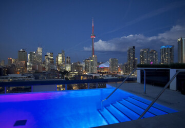 22 Breathtaking Rooftop Pool Design Ideas You Must See - rooftop pool design ideas, rooftop design, pool with sea view, pool design ideas, pergola rooftop, infinity pool