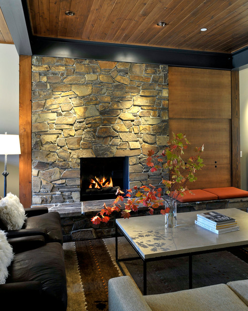 16 Divine Living Room Design Ideas With Exposed Stone Wall