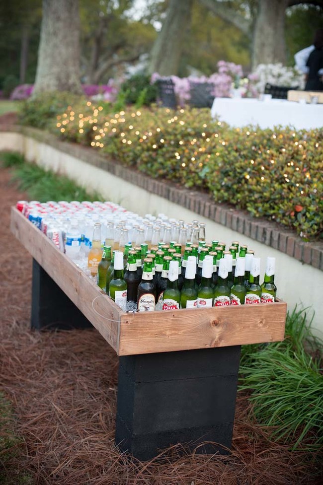 Throw Party Ultimate Guide For Throwing Party: 20 Outdoor Entertaining Hacks