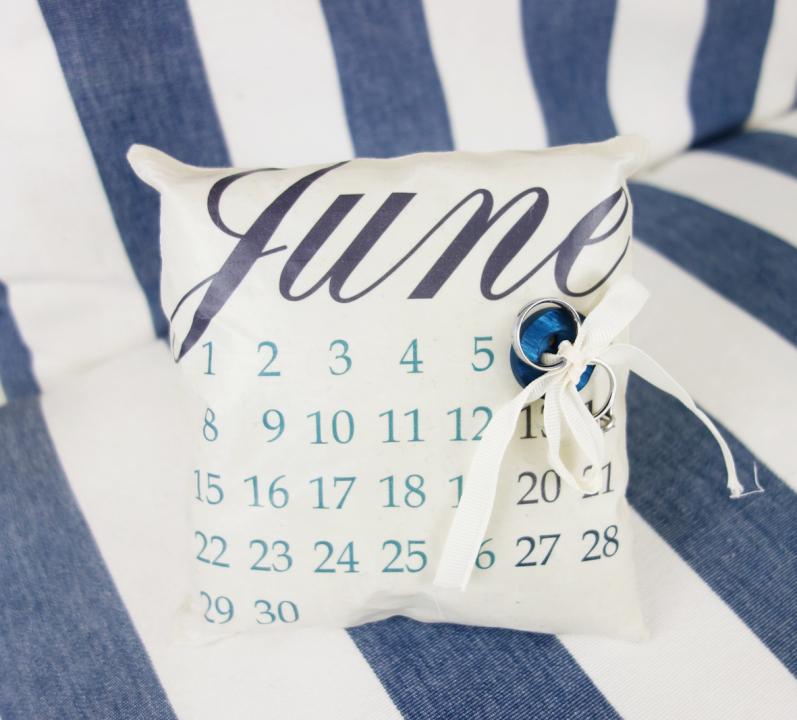 16 Creative DIY Ring Bearer Pillow Ideas