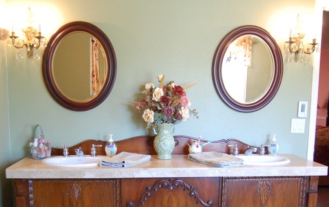 22 Stylish Bathroom Vanity Ideas - vanity, home decor, bathroom vanity, bathroom vanities, bathroom design, bathroom
