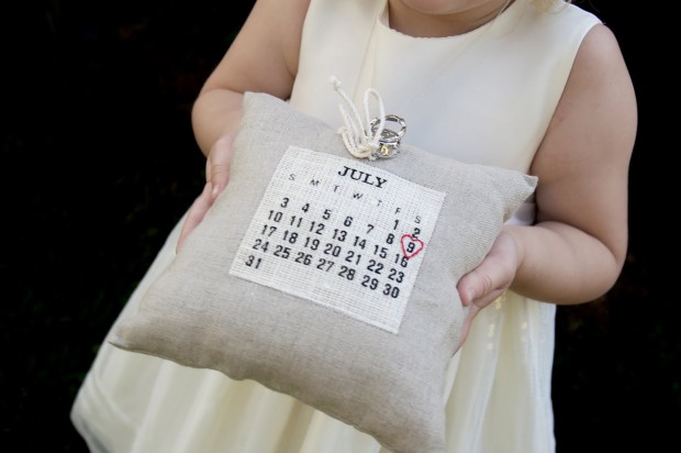 16 Creative DIY Ring Bearer Pillow Ideas