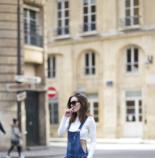 17 Popular and Trendy Dungarees Outfit Ideas - Trendy Dungarees, Street style, Dungarees Outfit Ideas, Dungaree, casual outfit ideas