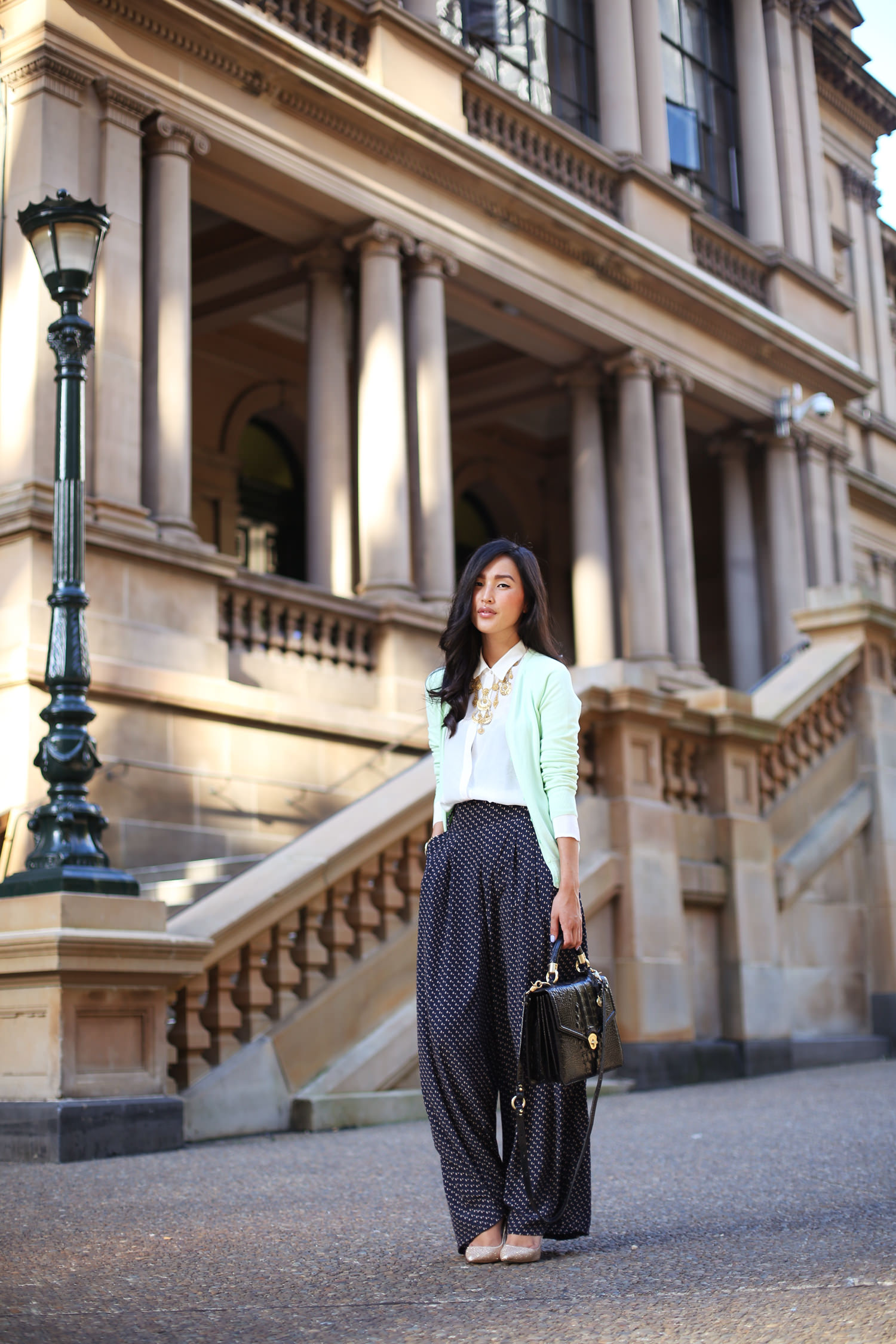 How To Style ButtonDown Shirt 19 Urban Outfit Ideas