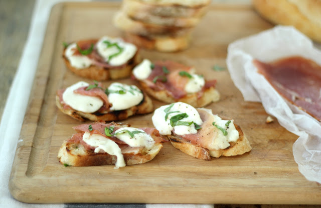 16 Quick and Easy Appetizer Recipes for Your Next Party - party appetizers, Appetizers, appetizer recipes, appetizer