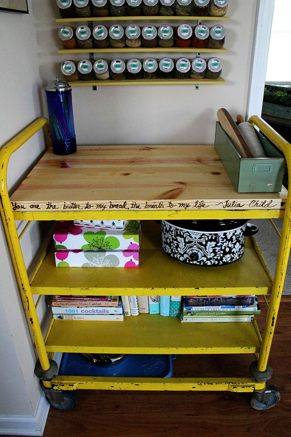 19 Chic DIY Bar Cart Design and Makeover Ideas