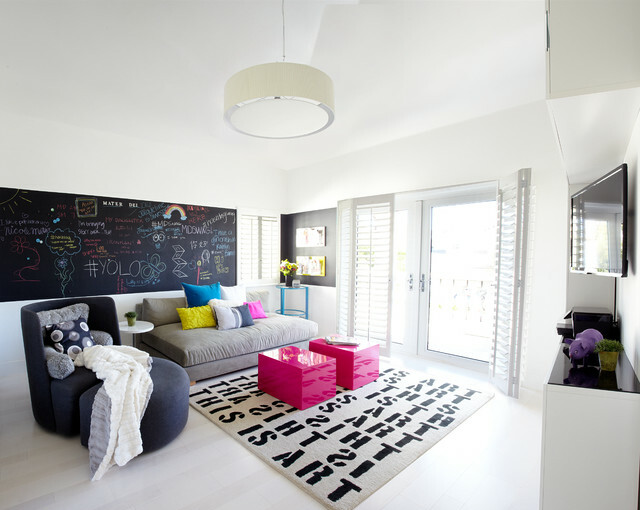 18 Fabulous And Creative Chalkboard Ideas For Your Home Decor - fabulous, decorating ideas, decorating idea, decor, creative, chalkboard paint, chalkboard, chalk