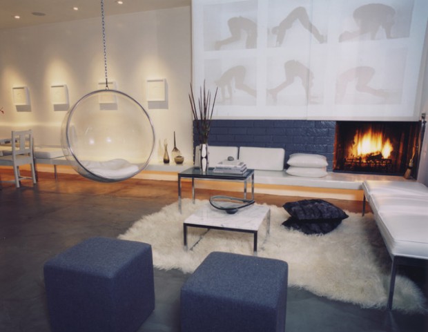 20 Ways to use Sheepskin for Cozy Fall Home Décor (12)