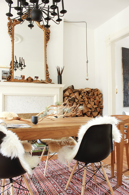 20 Ways to use Sheepskin for Cozy Fall Home Décor (15)