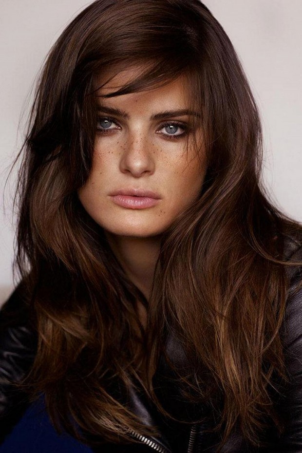 Dark-chocolate-brown-hair-dye-for-long-fine-hair-for-women-with-round-faces
