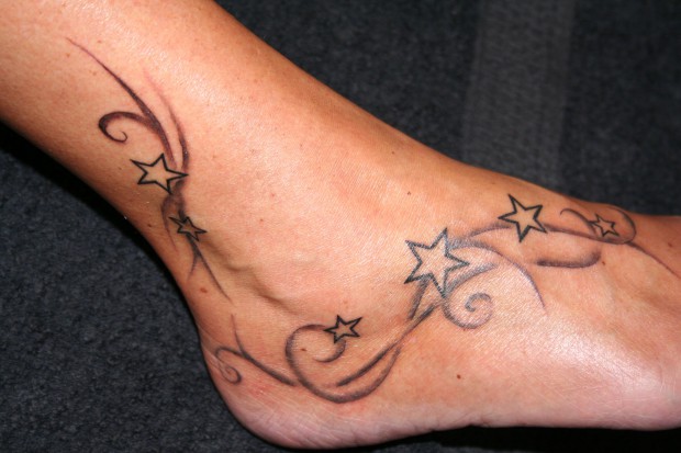 little_star_tattoo_by_2face_tattoo