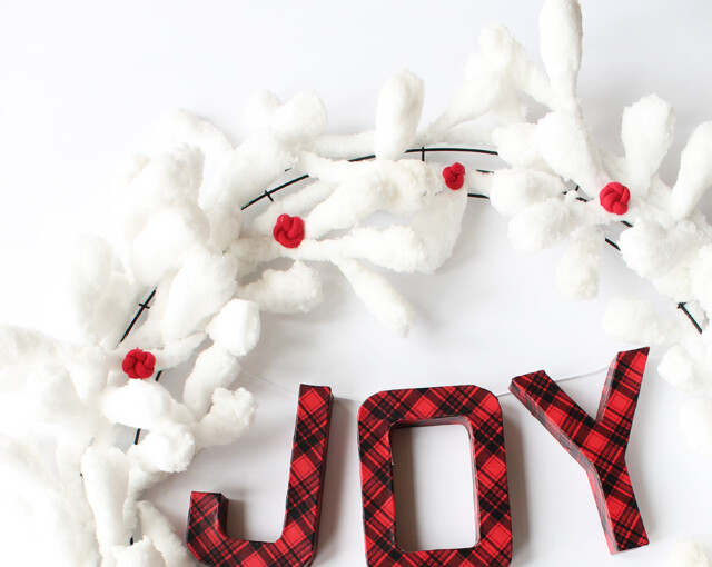 18 DIY Christmas Decorations for a Joyful Holiday Home 18 DIY Christmas Decorations for a Joyful Holiday Home - diy Christmas decorations, diy christmas decor projects, diy christmas decor, Diy Christmas, christmas decoration ideas, christmas decoration, christmas decor, Christmas