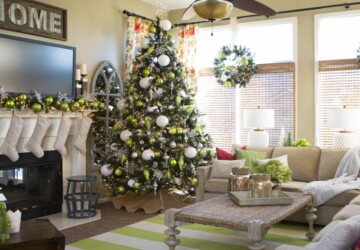 15 Charming Christmas Tree Decorating Ideas to Try This Season - Diy Christmas tree, Christmas tree, christmas decorating, christmas decor, Christmas