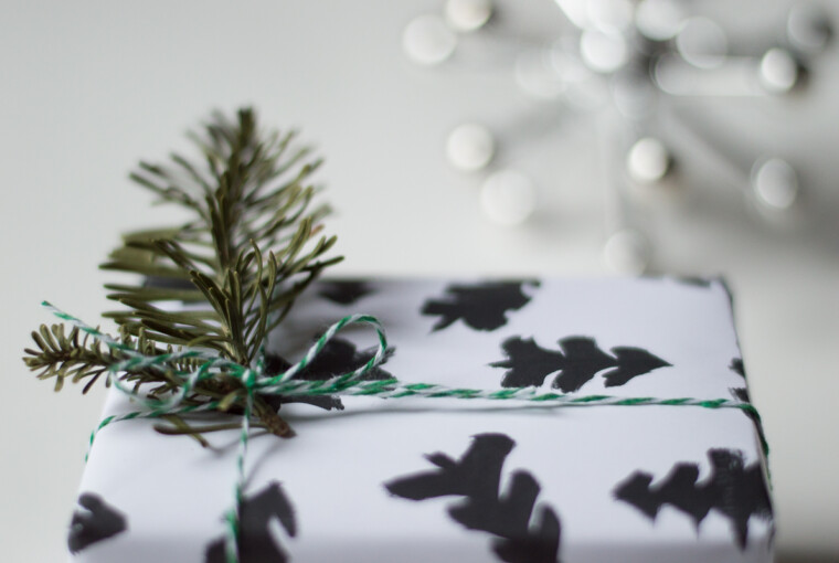 18 DIY Christmas Wrapping Gift Ideas 18 DIY Christmas Wrapping Gift Ideas - wrapping gift, wrapping, wrap, gift wrap, diy Christmas gift wrap, diy, crafts, craft