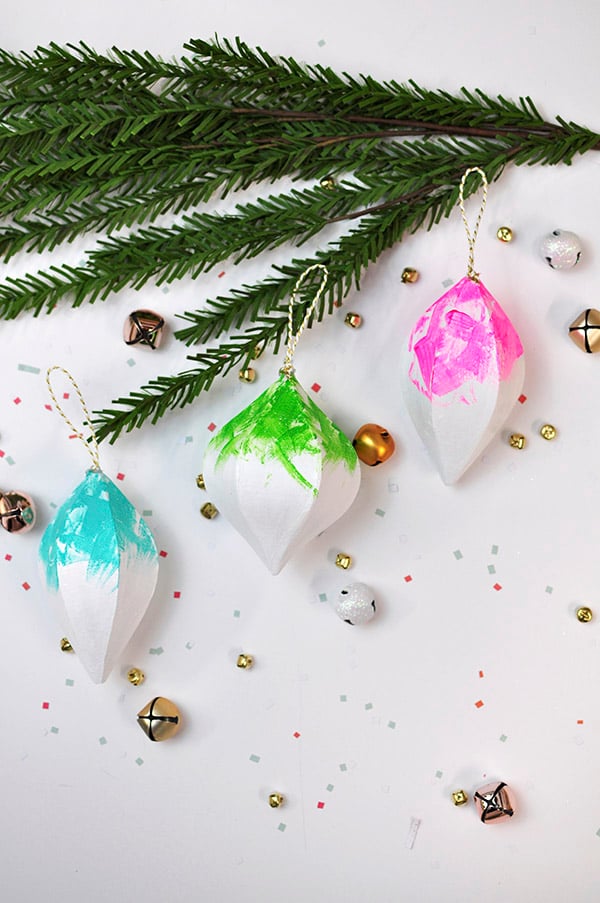 20 Adorable DIY Christmas Ornaments