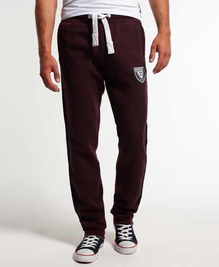 15 Designs of Joggers For Men That Can Be Worn Pretty Much Anywhere (9)