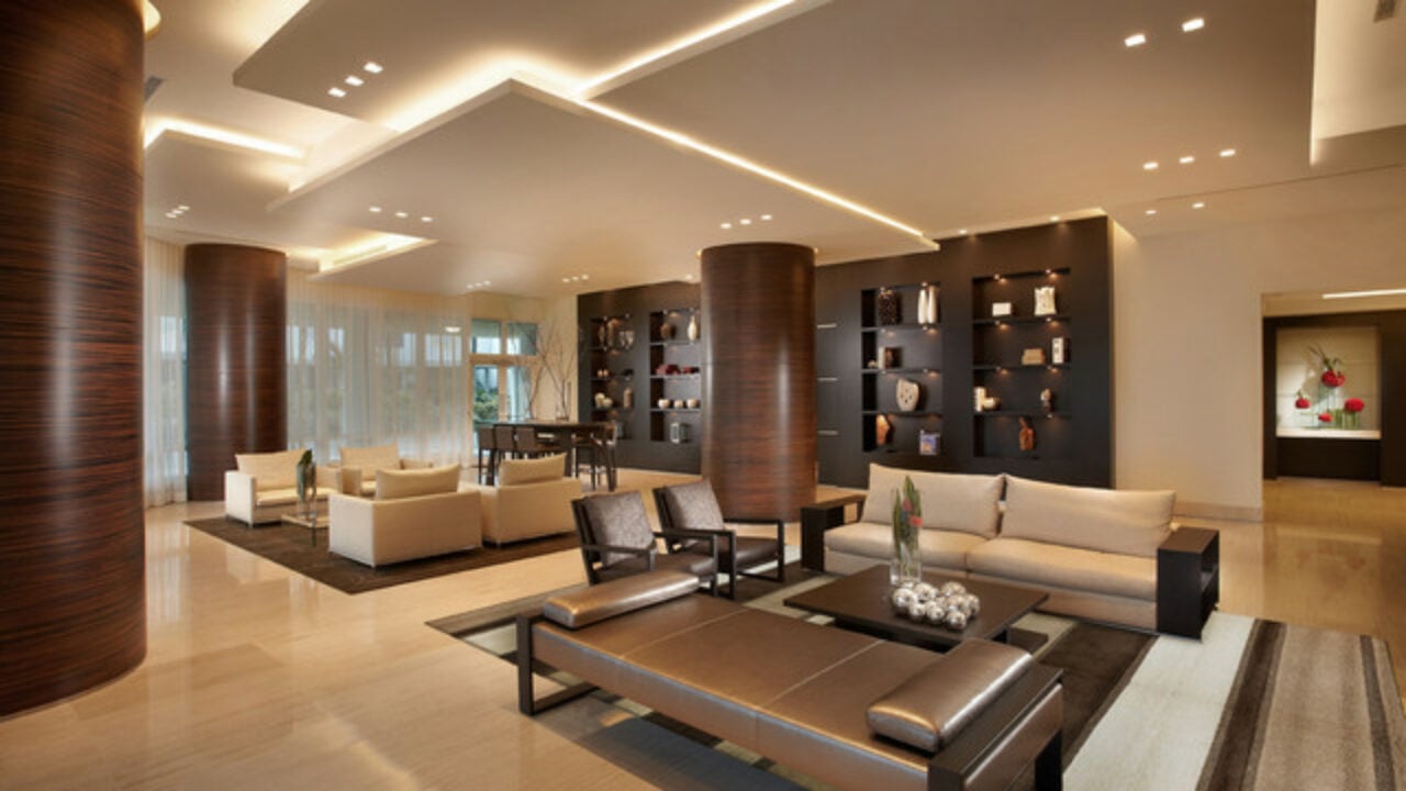 Featured image of post Hall Modern Ceiling Design 2021 / Filter by ceiling type and for room to get inspiration for exactly what you're this house features luminous tray ceilings surrounded by strip lights and recessed lights.