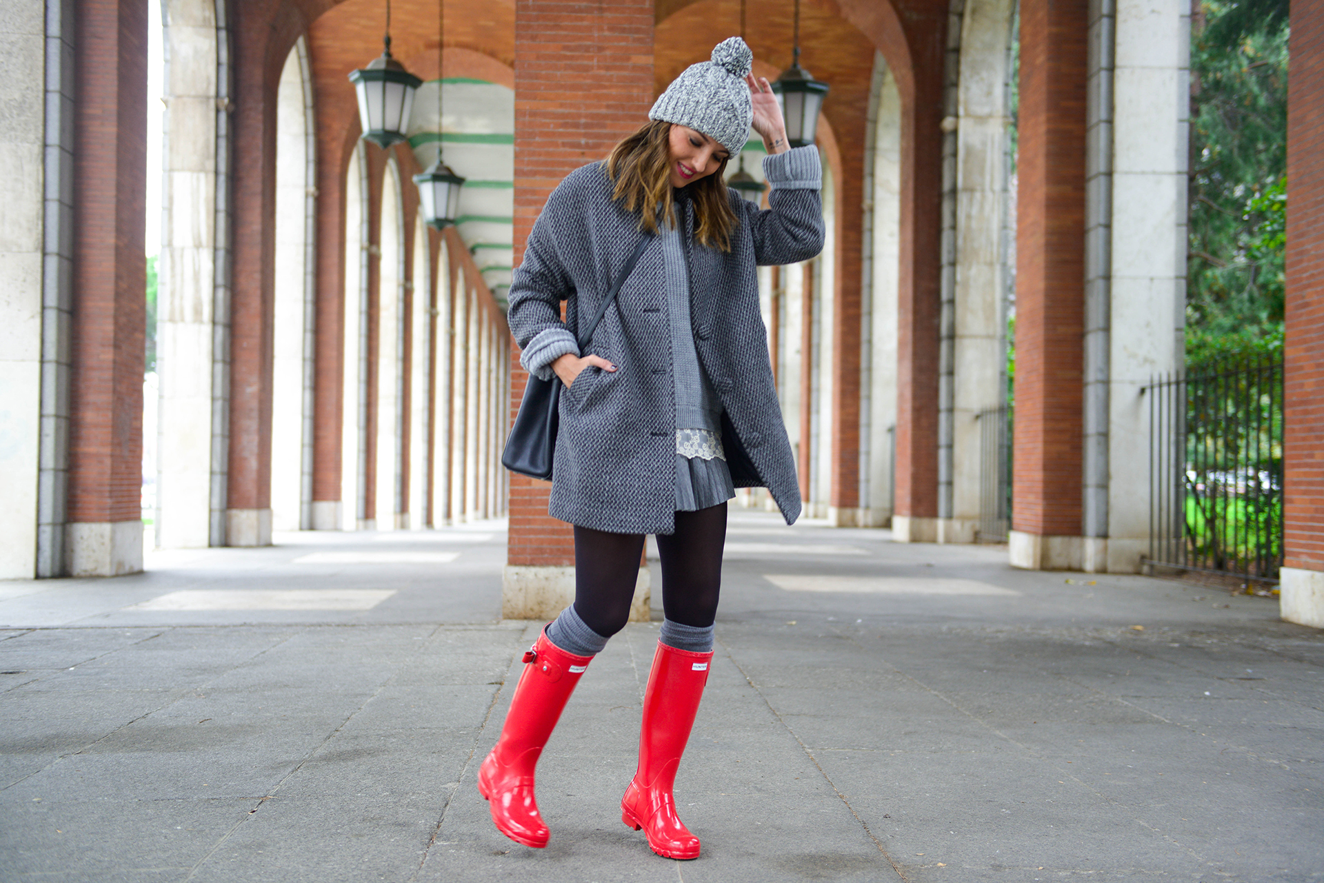 16 Cute Ways To Wear Rain Boots