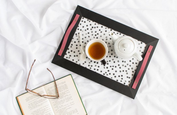 16 Lovely DIY Serving Tray Ideas