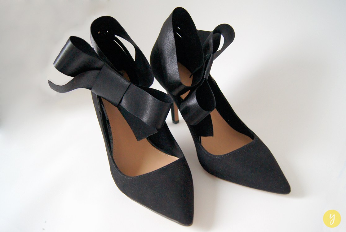 18 Fun and Easy DIY Shoe Makeover Ideas