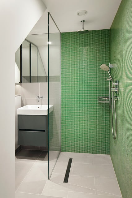 18 Relaxing and Fresh Green Bathroom Designs