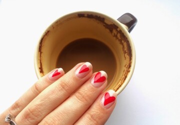 18 Pretty and Cute Nail Art Ideas for Valentine’s Day - valentine's day nail tutorial, Valentine's day nail art, nail art ideas, diy Valentine's day