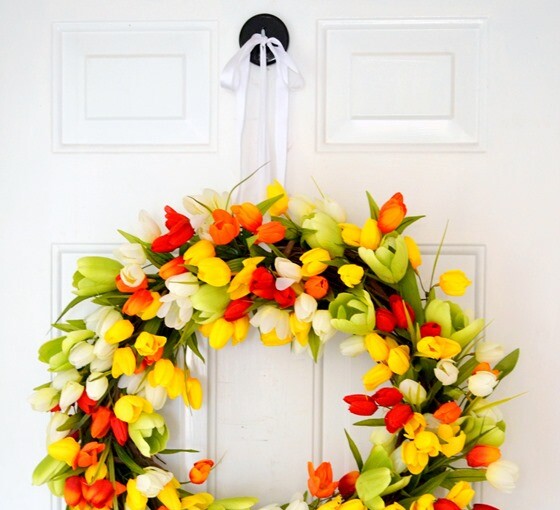 17 Amazing DIY Welcoming Spring Wreath Ideas - spring wreath, diy wreath, diy spring wreath, diy spring home decor, diy spring
