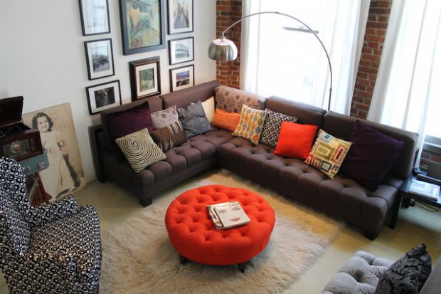www.madmodhome.com TUFTED OTTOMAN (2)