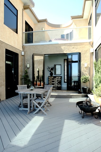 contemporary-patio (1)