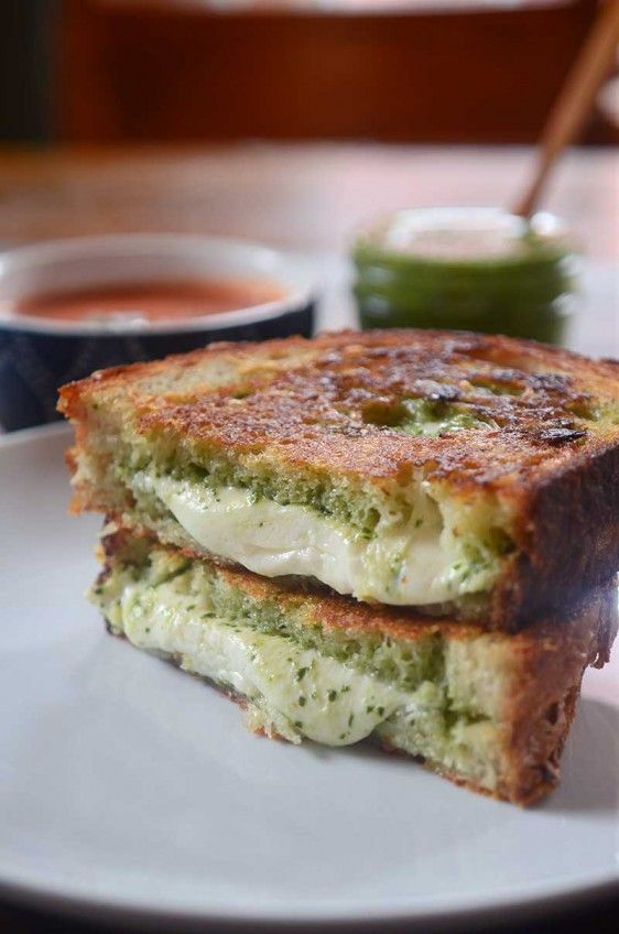 www.lifesambrosia.com grilled cheese (1)