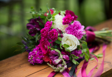17 Romantic Spring Bridal Bouquets - wedding flower, Wedding Bouquets, SpringWedding Bouquets, spring wedding