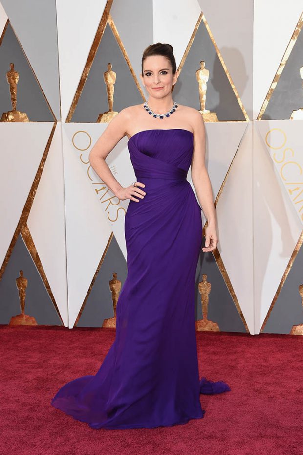 tina-fey-strapless-purple-chiffon-formal-dress-oscars-2016-red-carpet