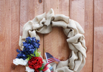 15 Amazing DIY 4th of July Wreath Ideas - diy wreath, 4th of July diy wreath, 4th of July diy decor, 4th of July