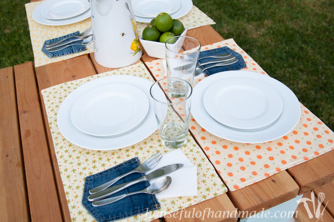 17 Great DIY Placemats for Perfect Table Settings 17 Great DIY Placemats for Perfect Table Settings - table settings, DIY Placemats for Perfect Table Settings, DIY Placemats, diy