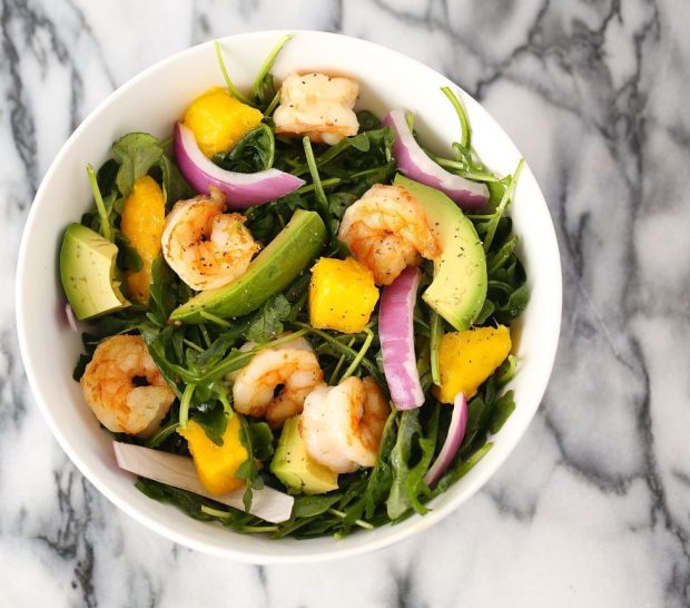 gallery-1433883959-shrimp-arugula-salad