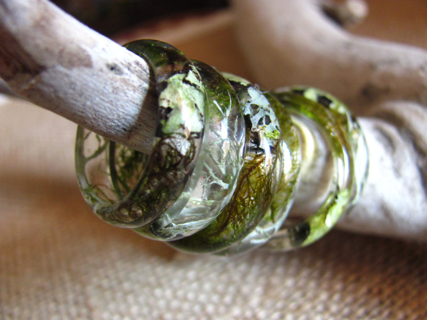 16 Handmade Accessories That Say "Nature Looks Good On Me"