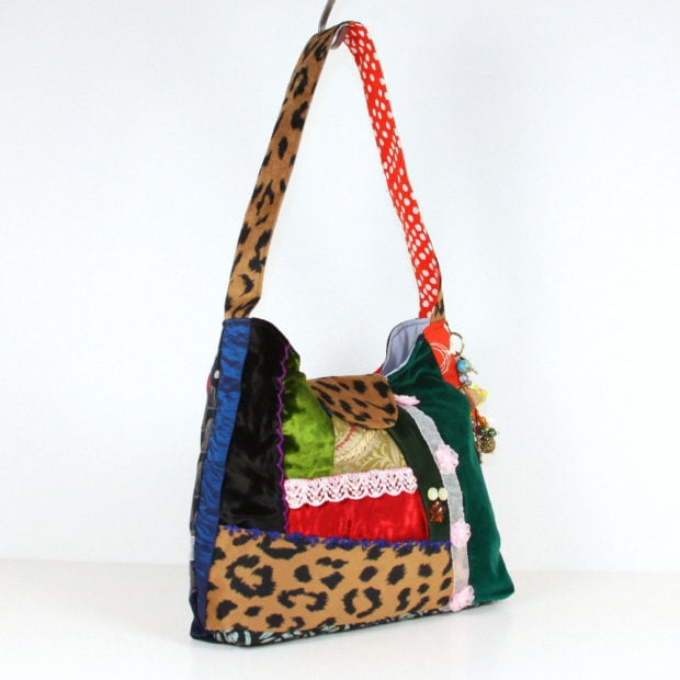 17 Chic Handmade Bags From Repurposed Materials (5)