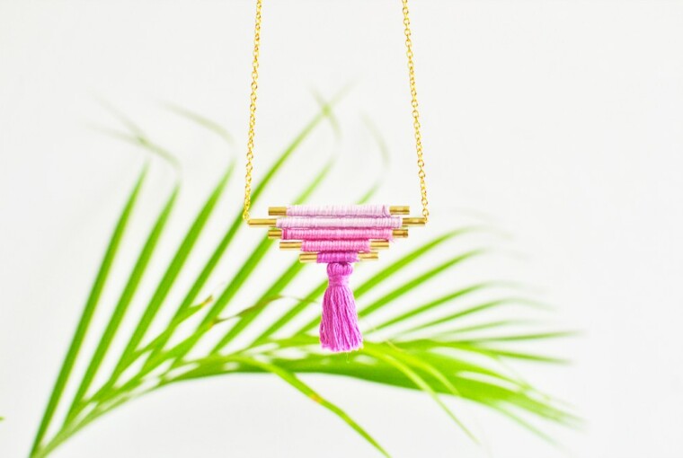 17 Easy to Make DIY Statement Necklace Ideas 17 Easy to Make DIY Statement Necklace Ideas - Statement Necklace, diy statement necklace, diy necklaces, diy jewelry, DIY ideas