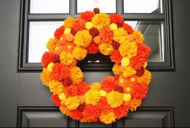 17 DIY Fall Wreaths to Dress Up Your Front Door - diy wreath, diy fall wreath, diy fall decor, diy fall