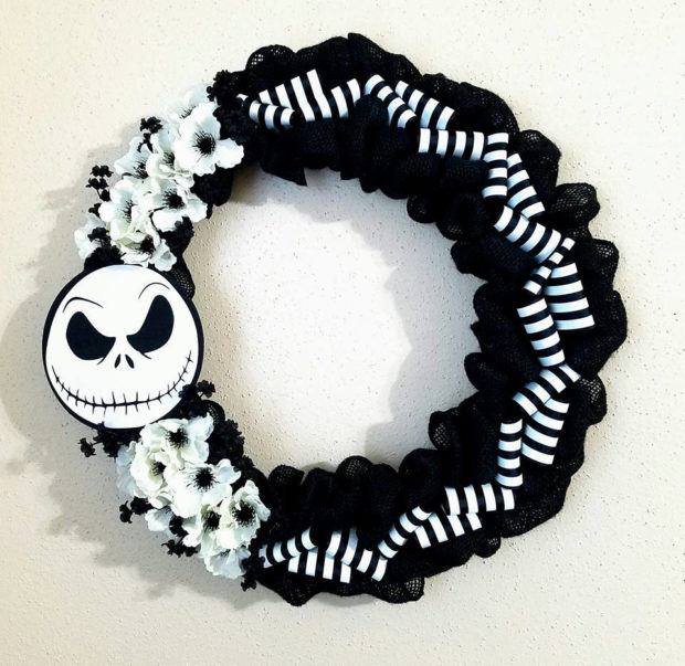 Buy it on: www.etsy.com 16 Scary And Creative Handmade Halloween Decorations For Your Halloween Party (1)