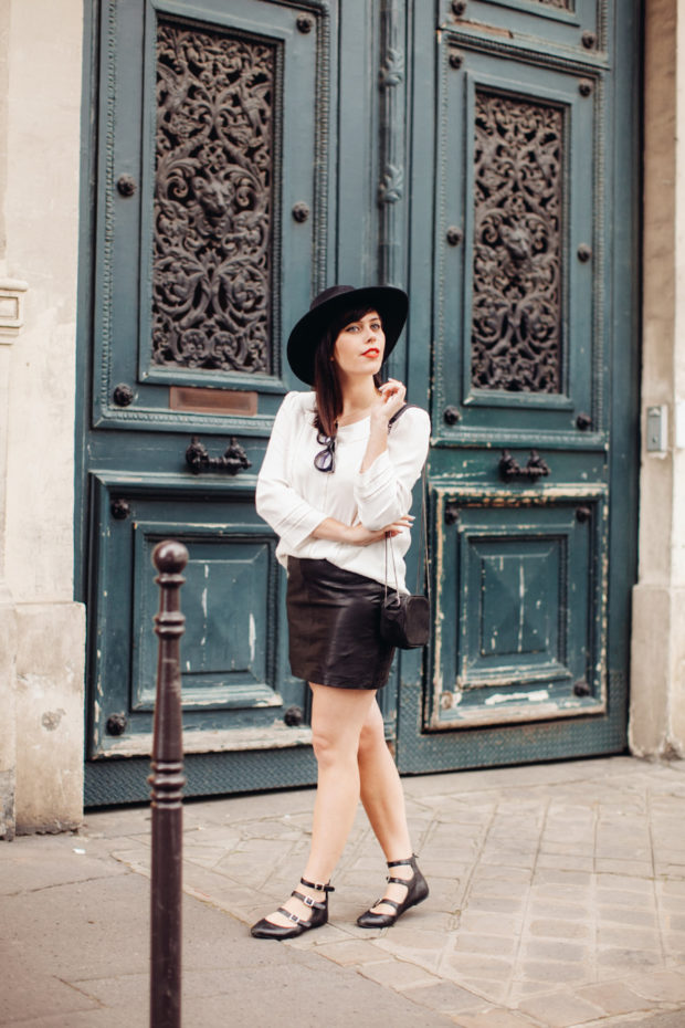 Fashion Must Have- 20 Leather Mini Skirt Outfits for Every Style Type